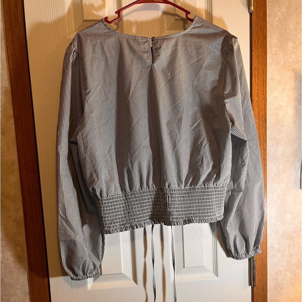Xhilaration Top